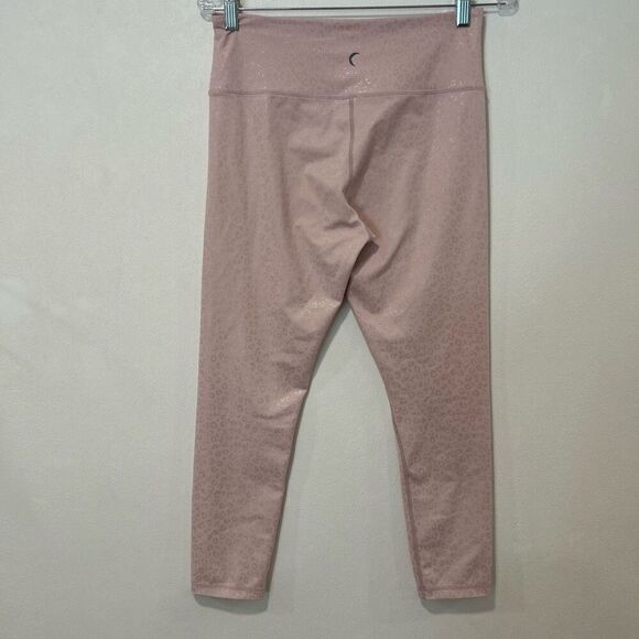 Zyia Active Pink Light N’ Tight Leggings – Size 8-10, Shimmer Leopard Print - Picture 2 of 7